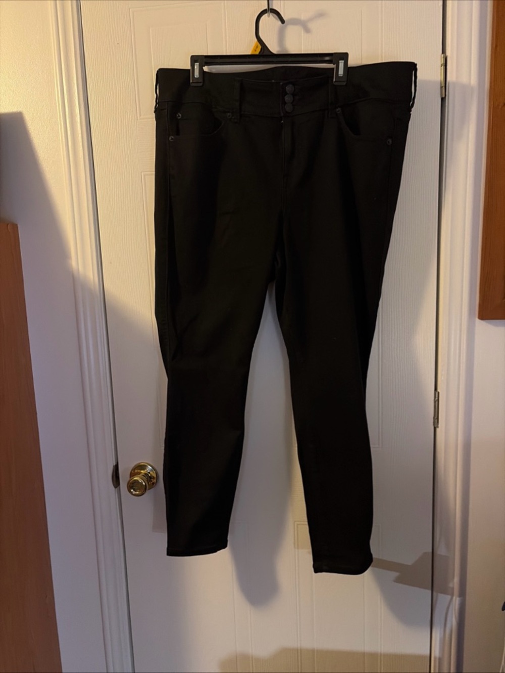 Torrid Jeans Womens 20S Jegging Super Soft Black Wash